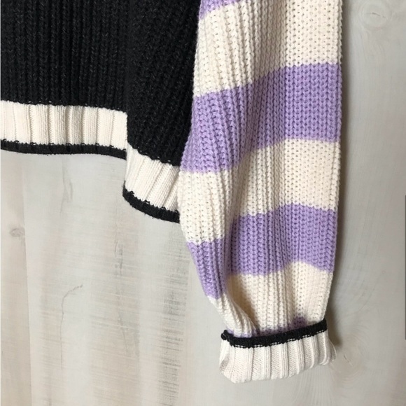 NWOT 🦅 American Eagle Outfitters Striped Color Blocked Cropped Knit Sweater - L - Picture 5 of 8